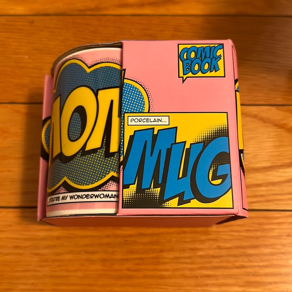 Comic book MOM mug